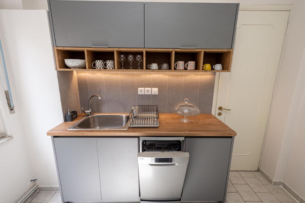 Apartment Square 119