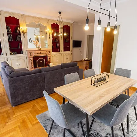 Square 119 Apartment Volos Exterior photo