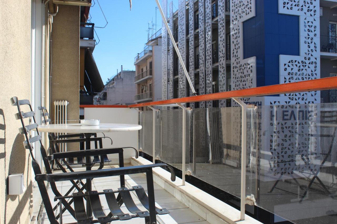 Apartment Square 119 *